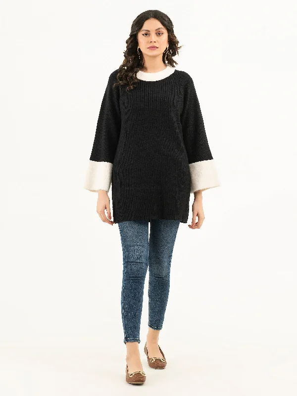 Women's Rounded Collar SweatersTwo Tone Long Sweater