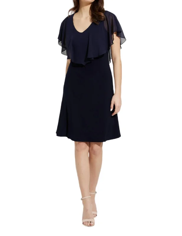 Women's Pleated DressesV-Neck Dress In Navy